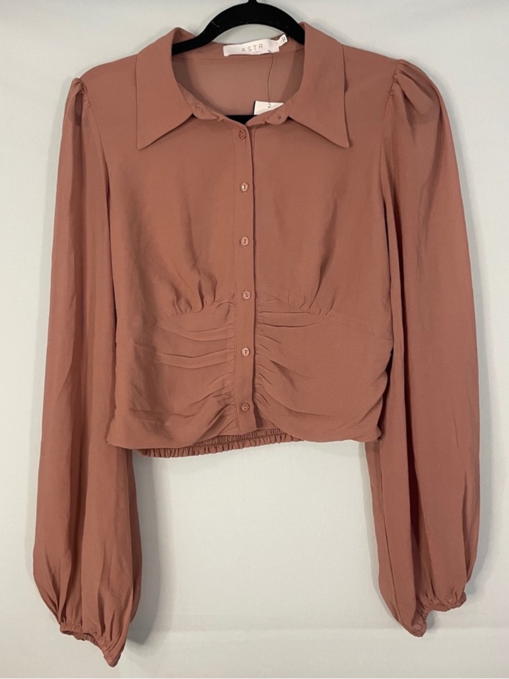 ASTR The Label Mauve Ruched Collared Long Sleeve Cropped Blouse Shirt Size L‎